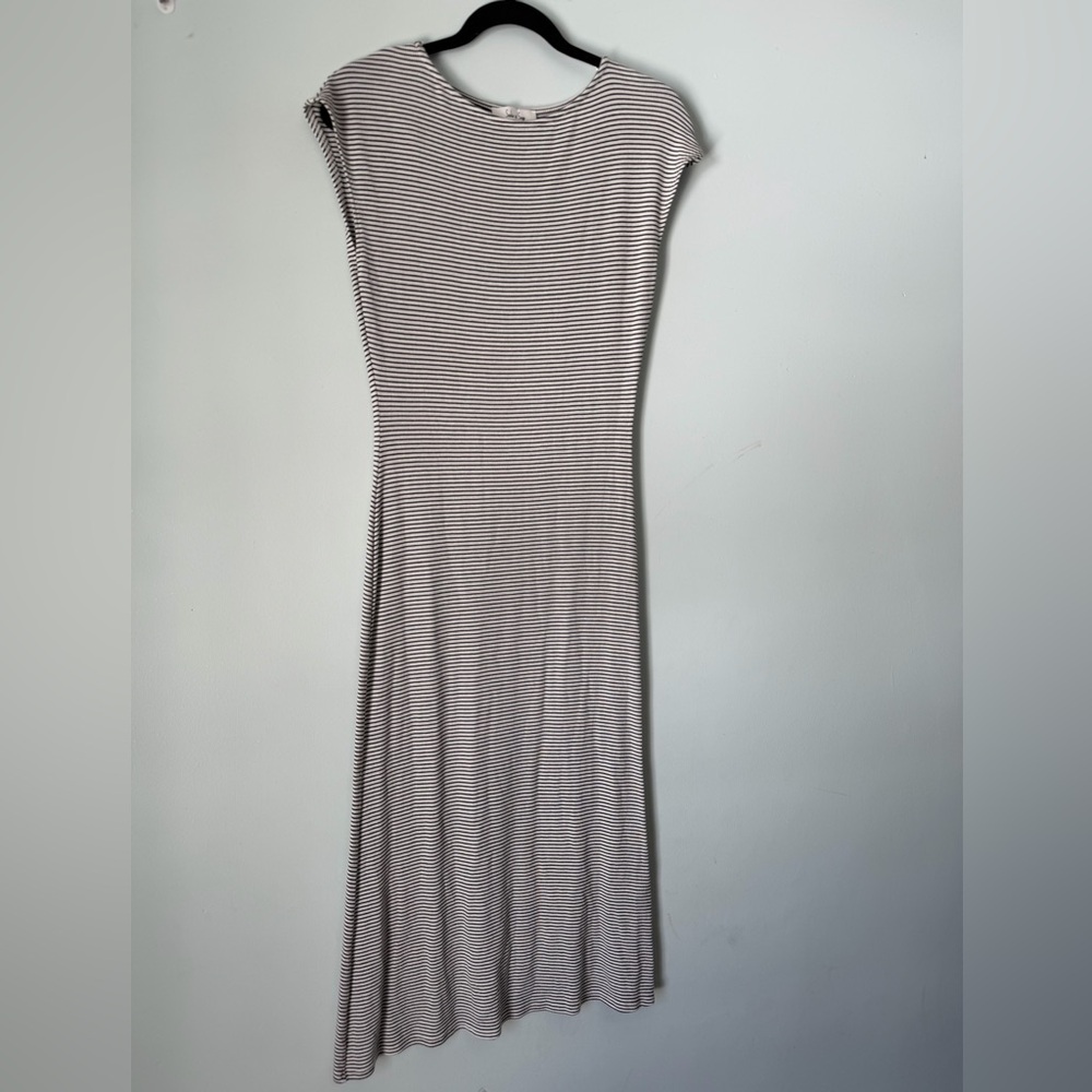Sadie & Sage Striped Midi Dress Black White Stretch Casual Minimalist Clean Girl